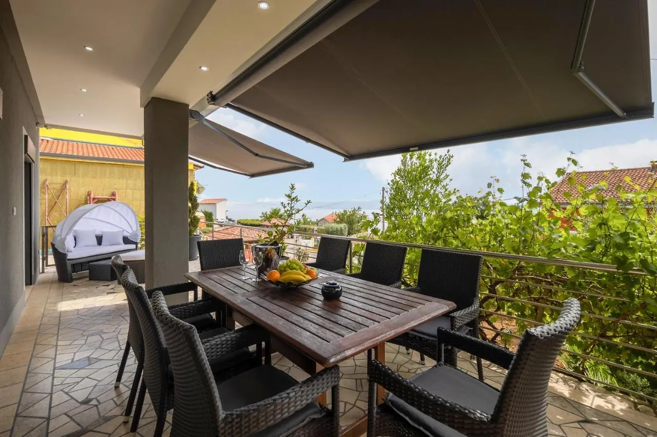 Lägenhet Villa Fijala Pool-Anlage Crikvenica Kroatien